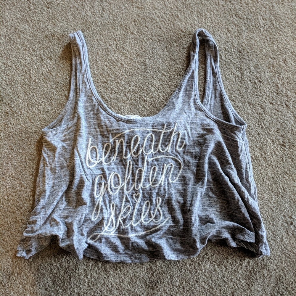 Kendall & Kylie crop top